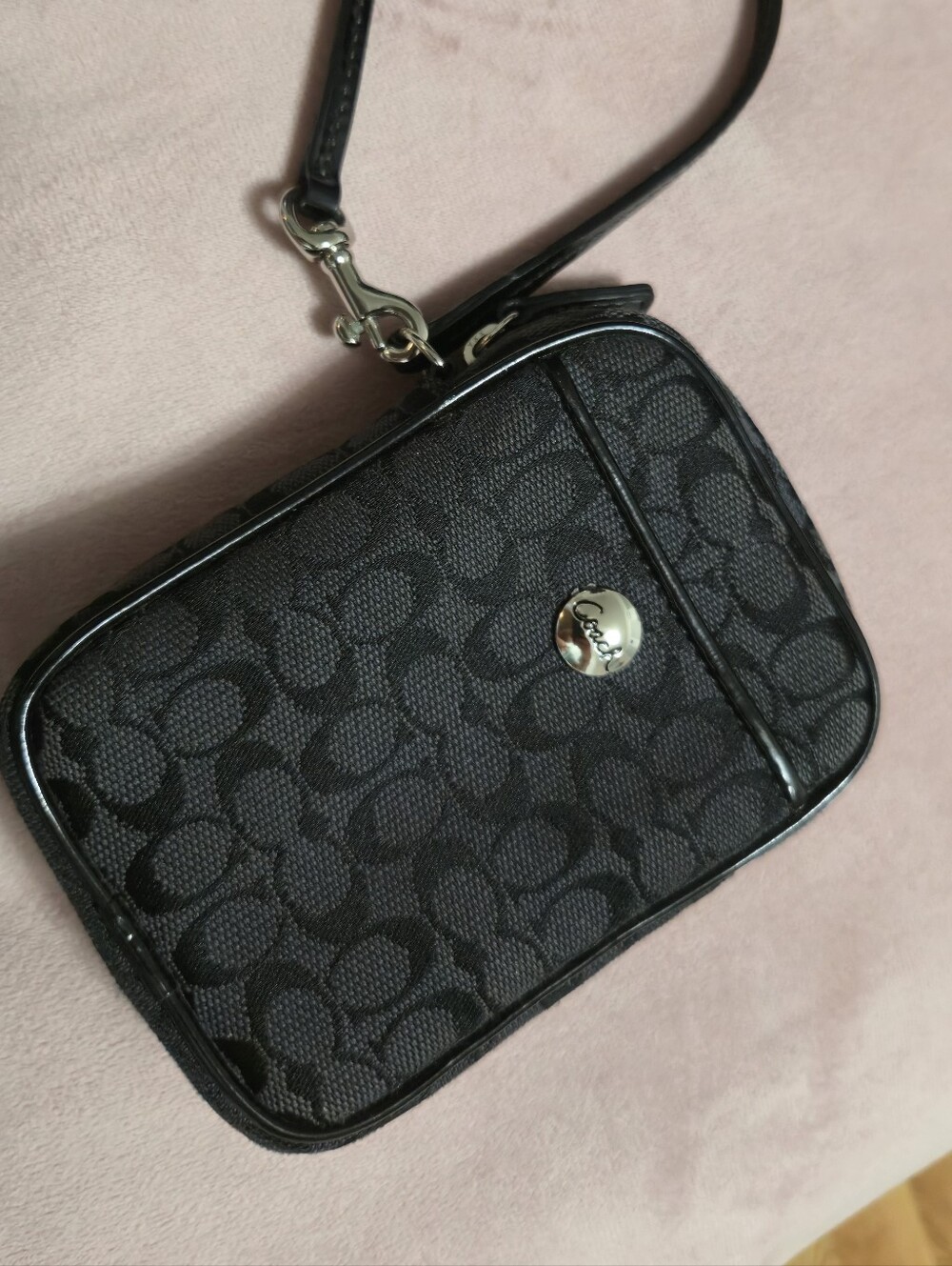 Vintage Y2K Coach Black Signature Jacquard Wristlet Pouch 🖤 Mini Bag